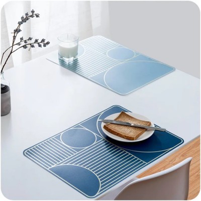 Amazon top sell waterproof pp placemat, novelty heat resistant pp dinner mat